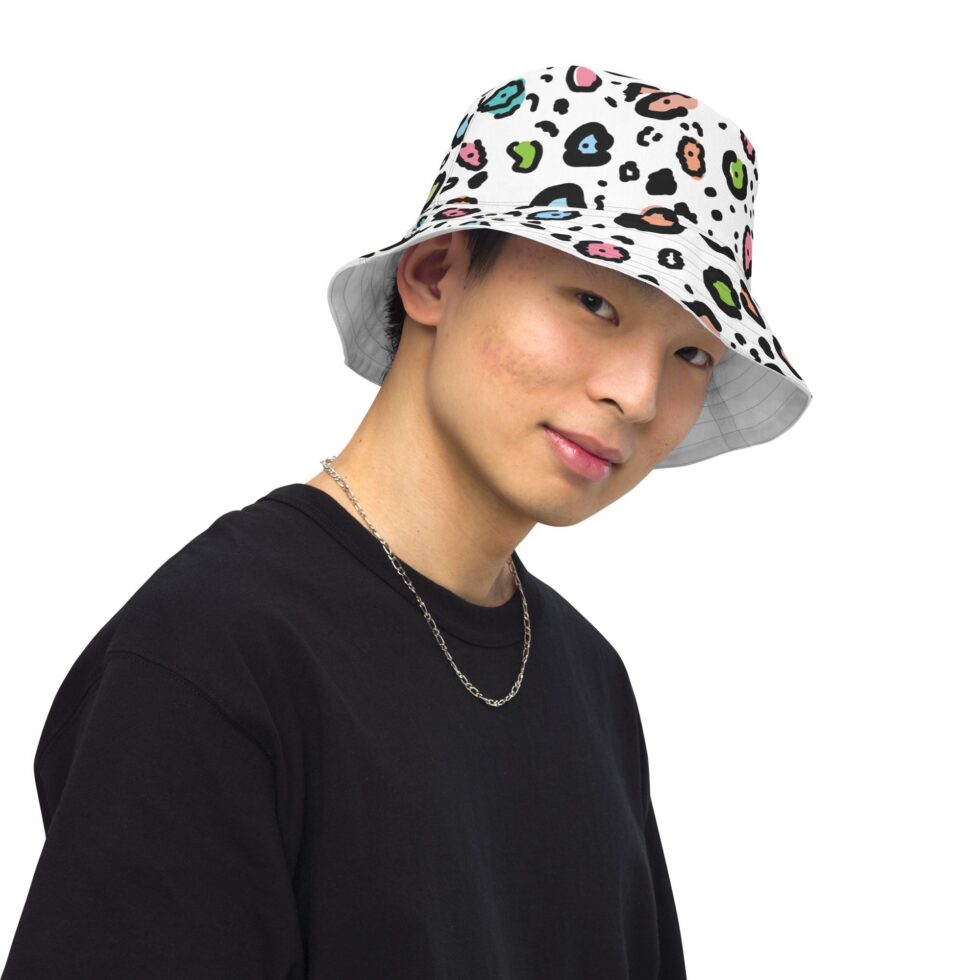 Reversible Bucket Hat Leopard - Image 5